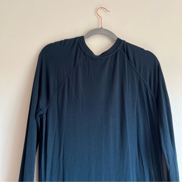 Athleta Criss Cross Sweatshirt Dress in Navy w/ Long Sleeves & Thumb holes, Sm - Picture 11 of 11